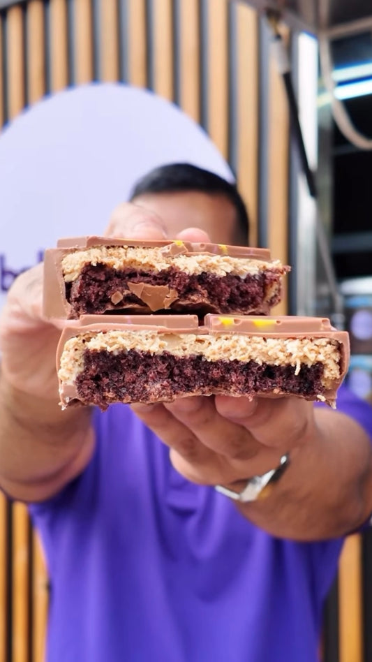 Kinder Bueno Kunafa Matilda Cake Bar